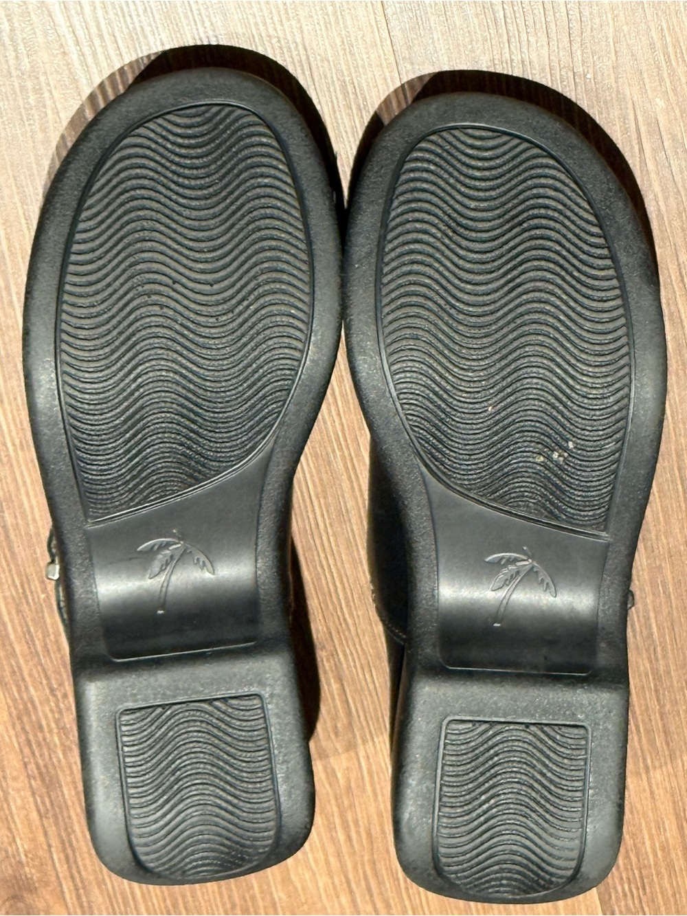 Dromedaris Black Mary Jane with Buckle Strap - Picture 3 of 7